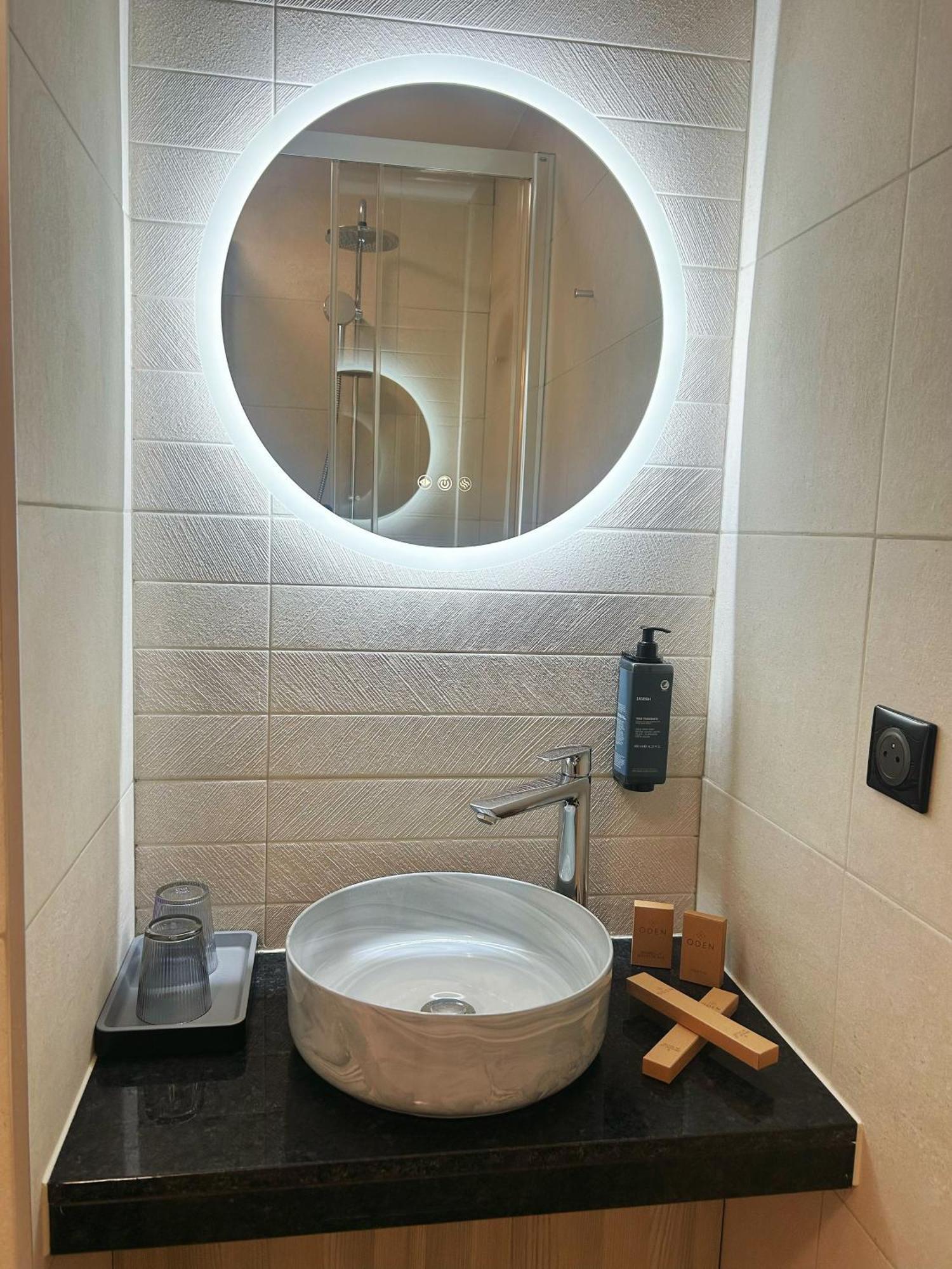 Hotel Oden Paris Ivry Extérieur photo